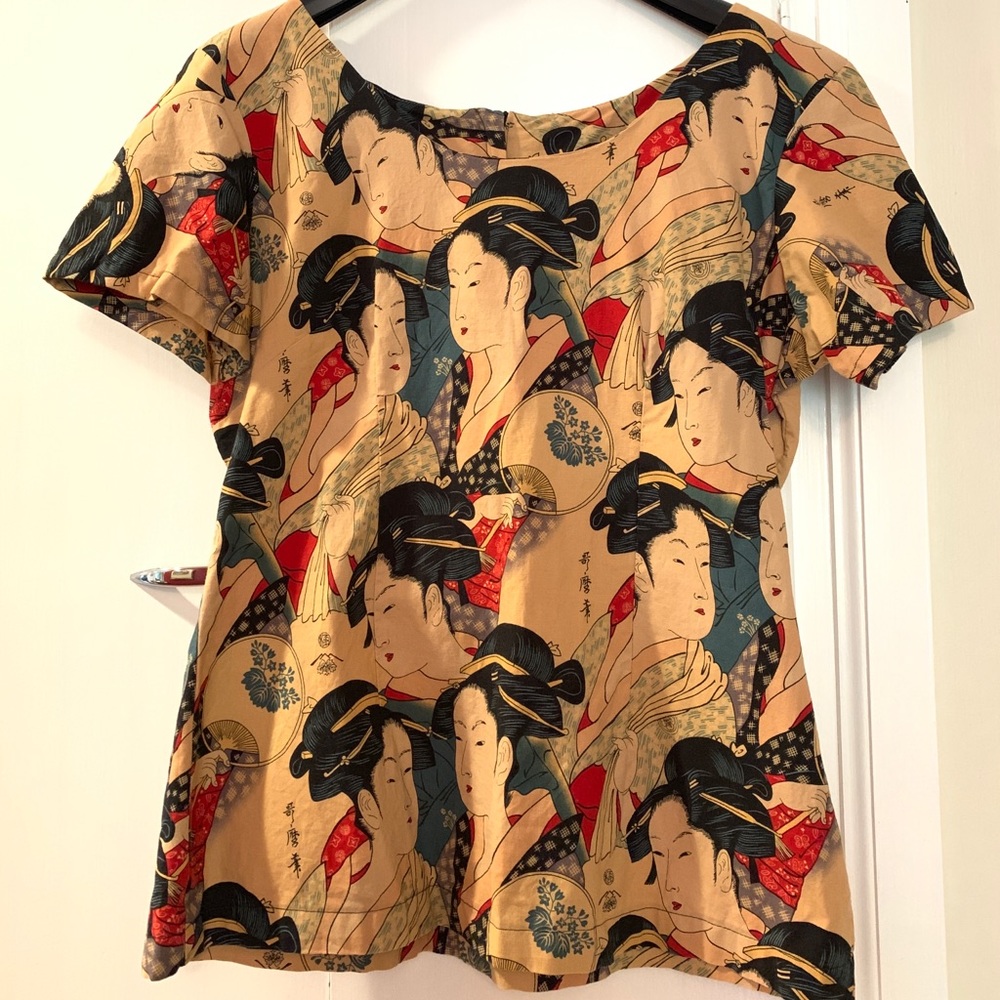 Unbranded Geisha pattern blouse (~size 4)
